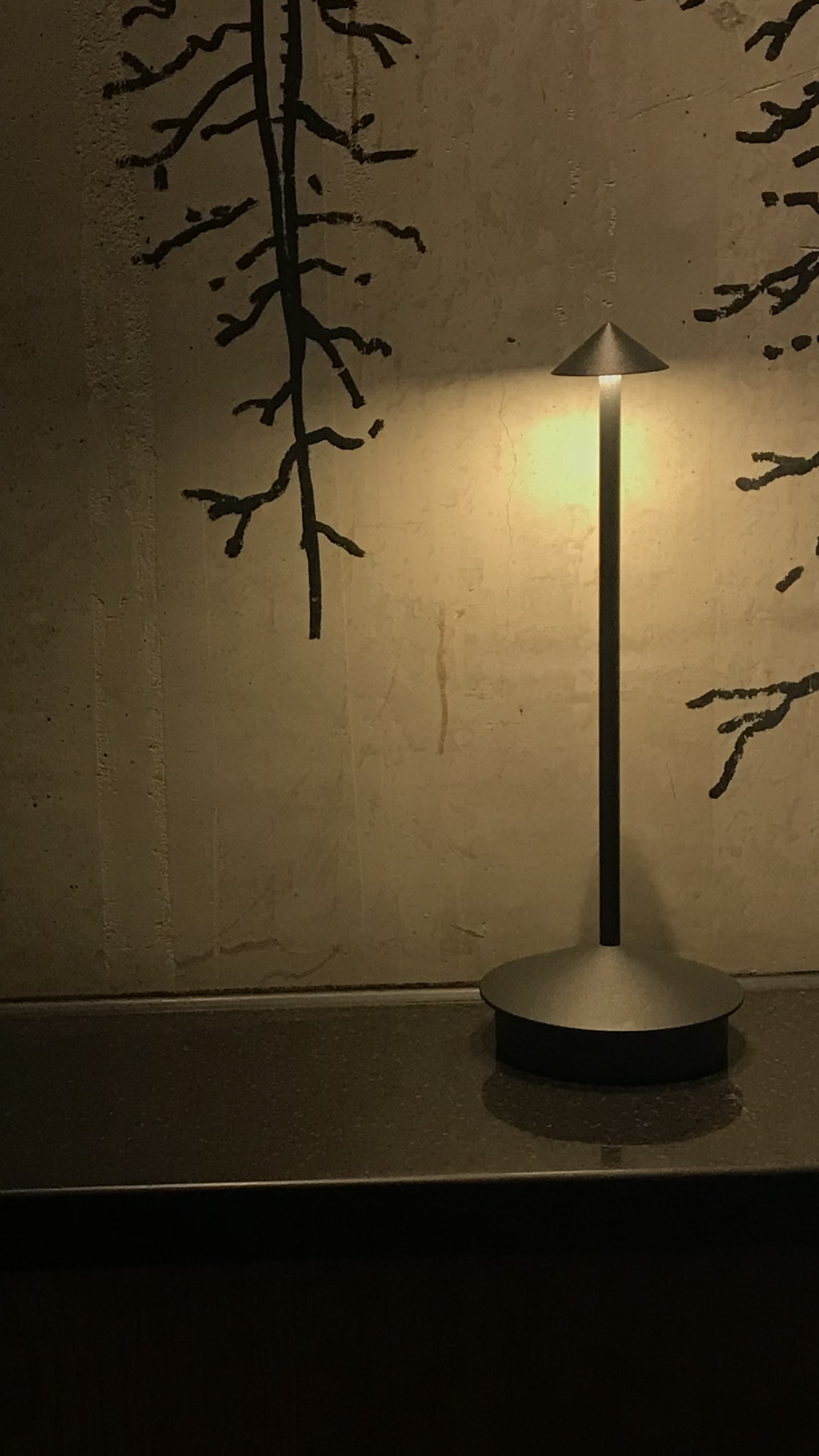 GGM PIUS Rechargeable LED Table Lamp
