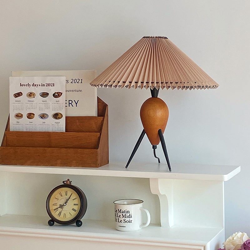 Vintage Pleated Table Lamp