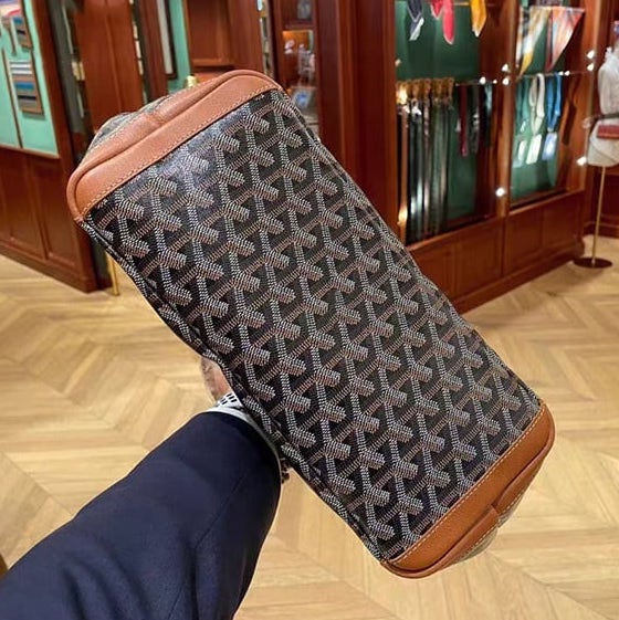 Goyard Steamer Bag in Canvas and Leather
